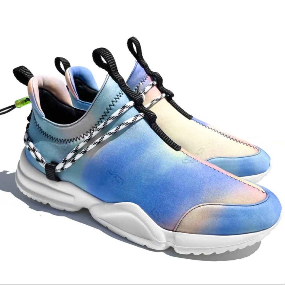 John Geiger 002 Low by John Geiger 'Chella